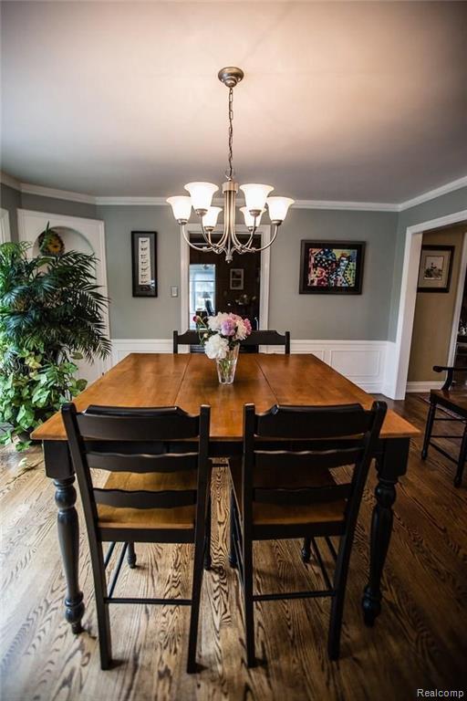 275 Barden Road Bloomfield Hills, MI 48304 - Photo 10 of 38