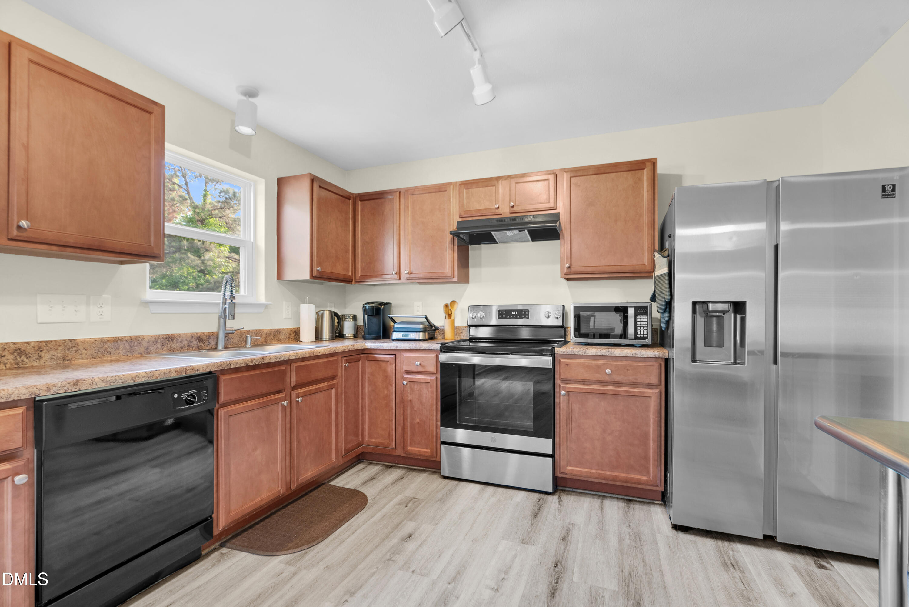 4108 Lady Slipper Lane Durham, NC 27704 - Photo 12 of 31 4108 Lady Slipper Drive-26