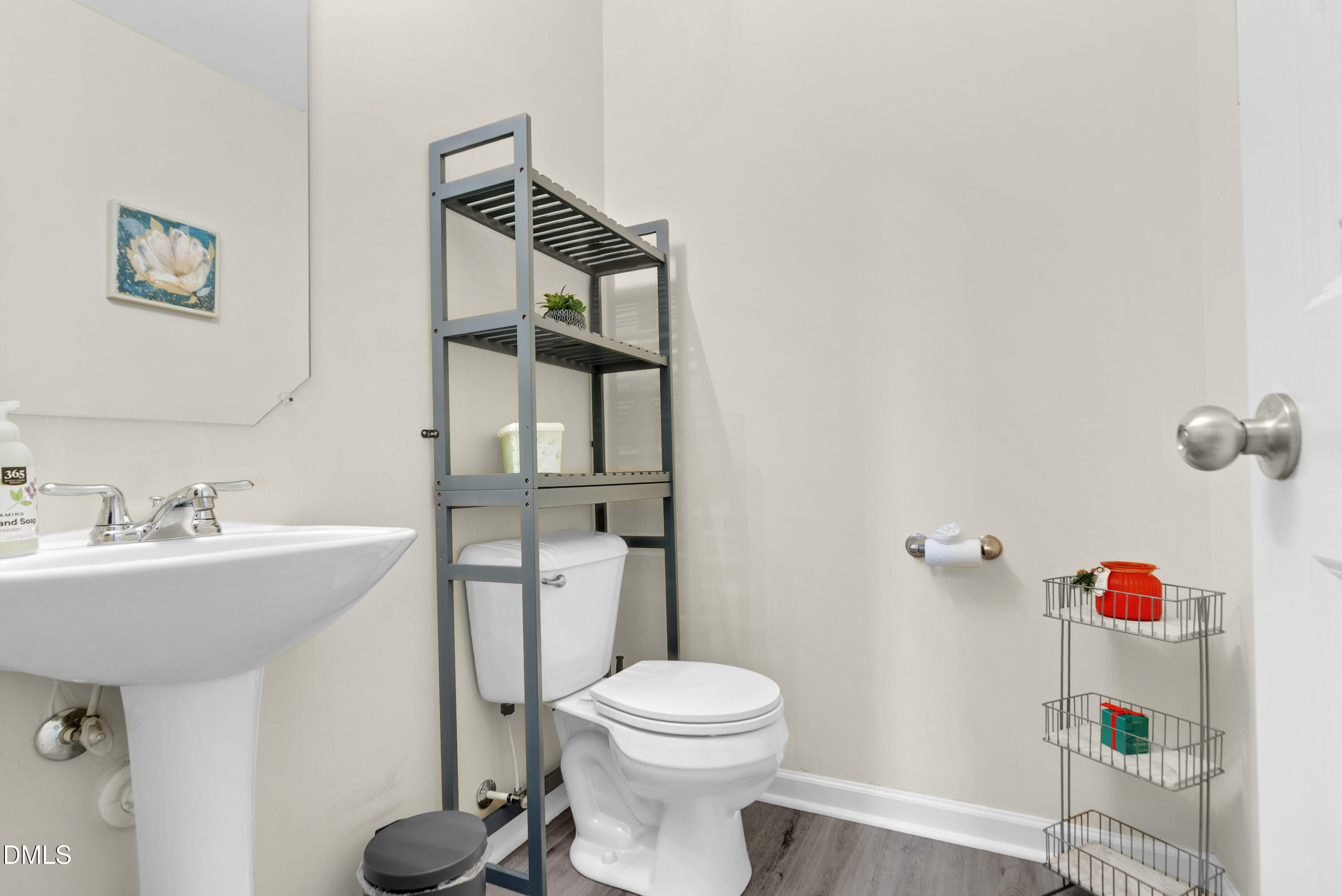 4108 Lady Slipper Lane Durham, NC 27704 - Photo 8 of 31 4108 Lady Slipper Drive-18