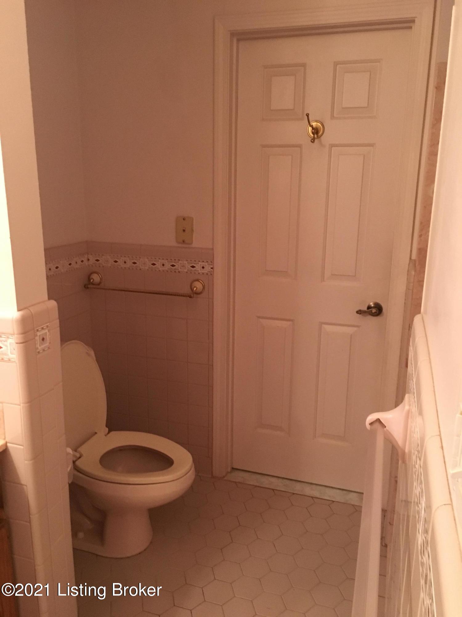 117 Mahuron Road Simpsonville, KY 40067 - Photo 15 of 20 97CA257F-FEAA-4E7E-8E40-EE67D02D2BE2