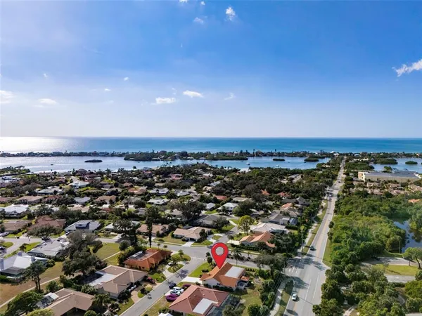 $649,500 | 186 Windward Drive, Osprey, FL 34229