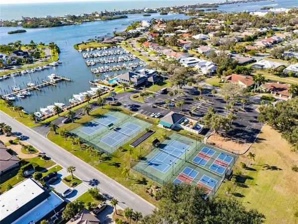 $649,500 | 186 Windward Drive, Osprey, FL 34229