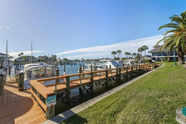 $649,500 | 186 Windward Drive, Osprey, FL 34229