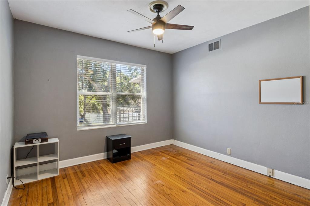 3016 North Albany Avenue Tampa, FL 33607 - Photo 17 of 37