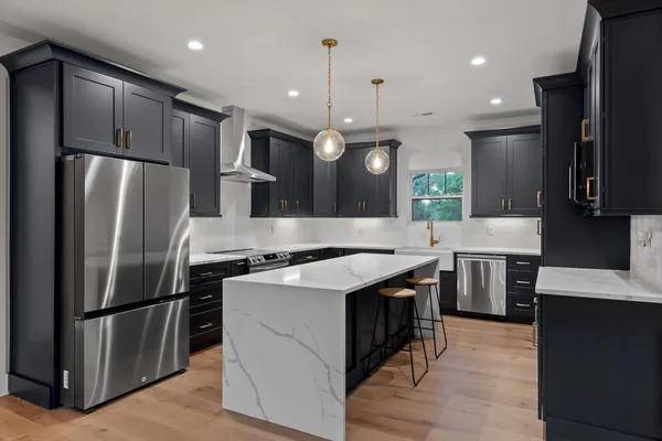 $699,000 | 230 Clubhouse Drive, Jasper, TN 37347