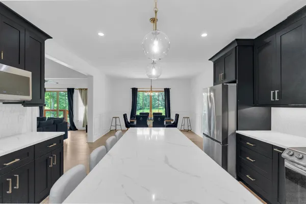 $699,000 | 230 Clubhouse Drive, Jasper, TN 37347