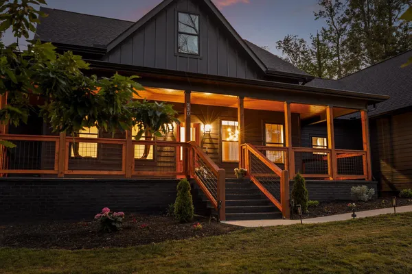 $699,000 | 230 Clubhouse Drive, Jasper, TN 37347