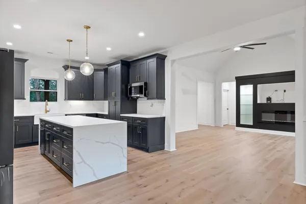 $699,000 | 230 Clubhouse Drive, Jasper, TN 37347