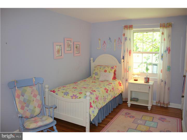1 Briar Road Wayne, PA 19087 - Photo 19 of 25 Bedroom 3