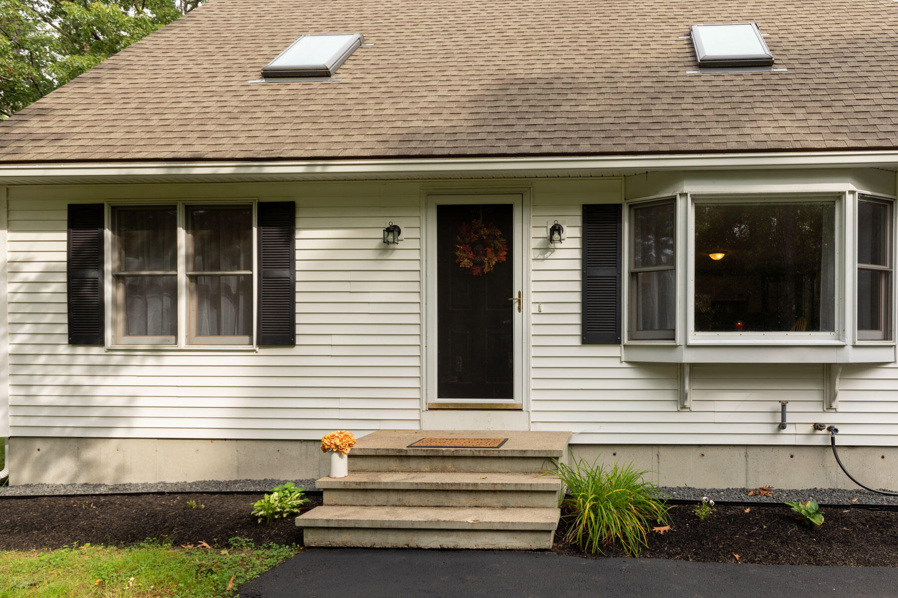 533 Sam Allen Road Sanford, ME 04073 - Photo 17 of 37 Secoast-Re-Photos-7
