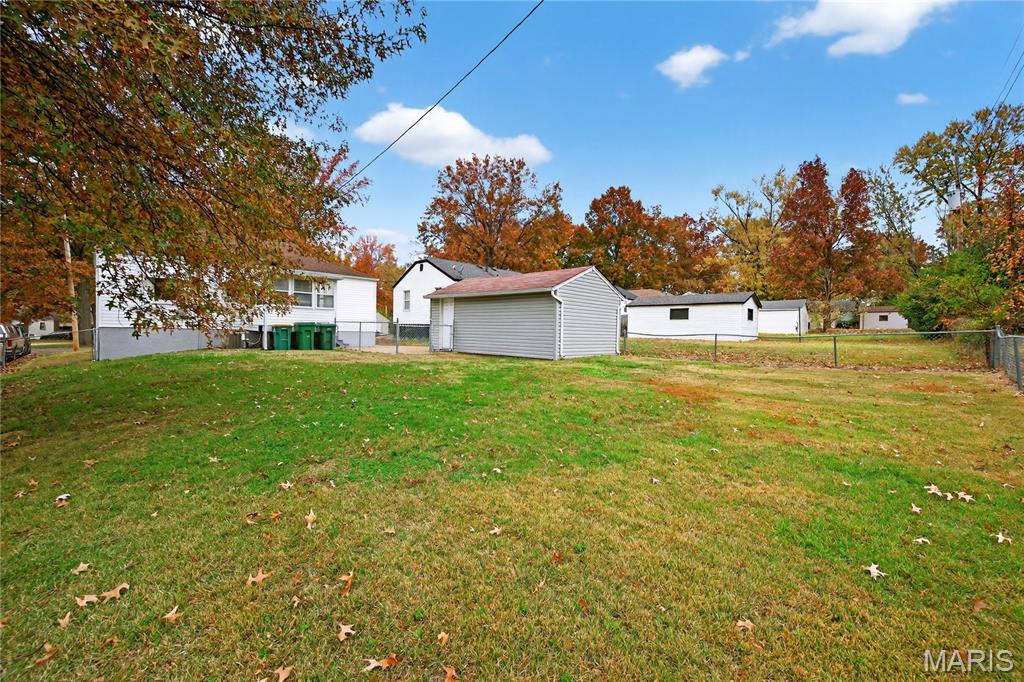 2000 Falcon Drive St. Louis, MO 63133 - Photo 21 of 25