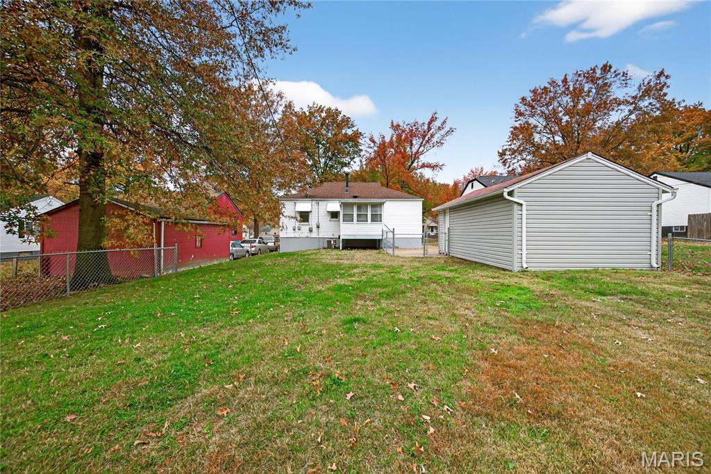 2000 Falcon Drive St. Louis, MO 63133 - Photo 22 of 25