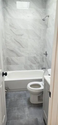 $3,200 | 106-47 Sutphin Boulevard, Unit 2F | Jamaica