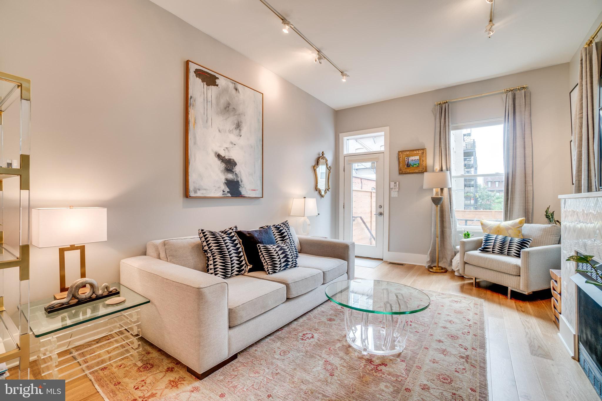 1806 Kalorama Road Northwest, Unit 2 Washington, DC 20009 - Photo 8 of 25