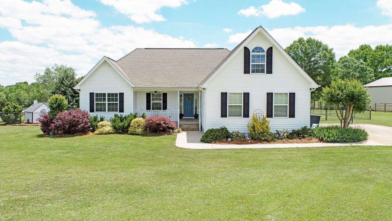 2048 Patton Road Griffin, GA 30224 - Photo 1 of 1 Gallery Image 1