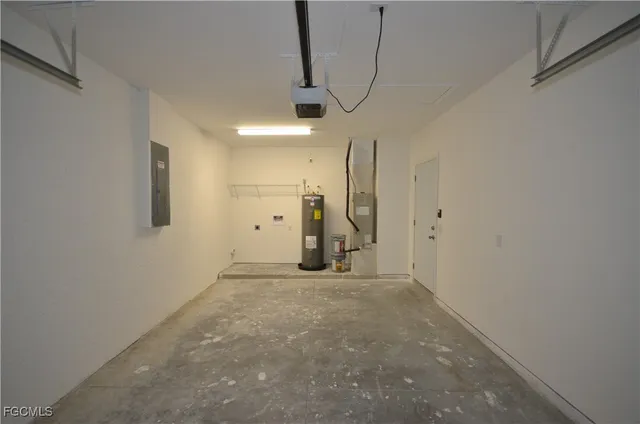 a view of a big room with closet area