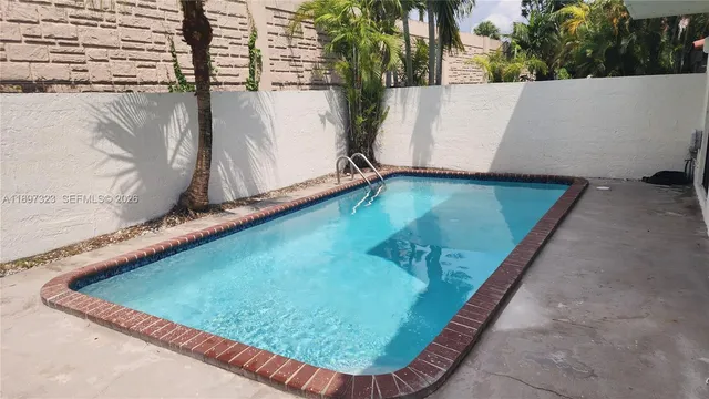 $3,750 | 10628 Southwest 118th Place, Unit 10628, Miami, FL 33186