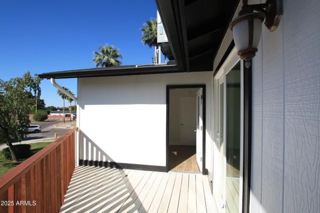 $1,950 | 1333 East Flower Street, Unit REAR, Phoenix, AZ 85014