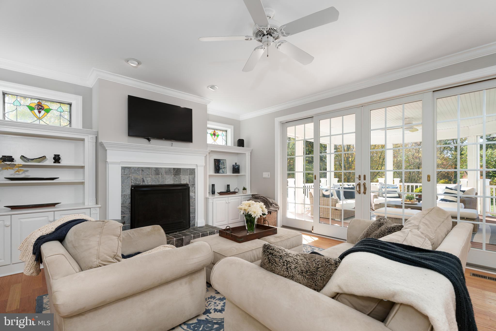213 Cranbury Neck Road Cranbury, NJ 08512 - Photo 8 of 50