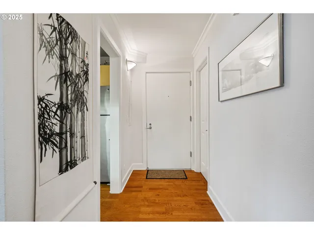 $357,900 | 2211 Southwest Park Place, Unit 803, Portland, OR 97205