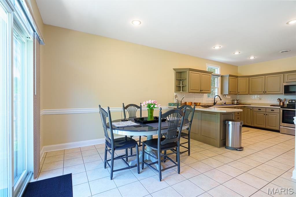 905 Brookside Lane Rolla, MO 65401 - Photo 14 of 51