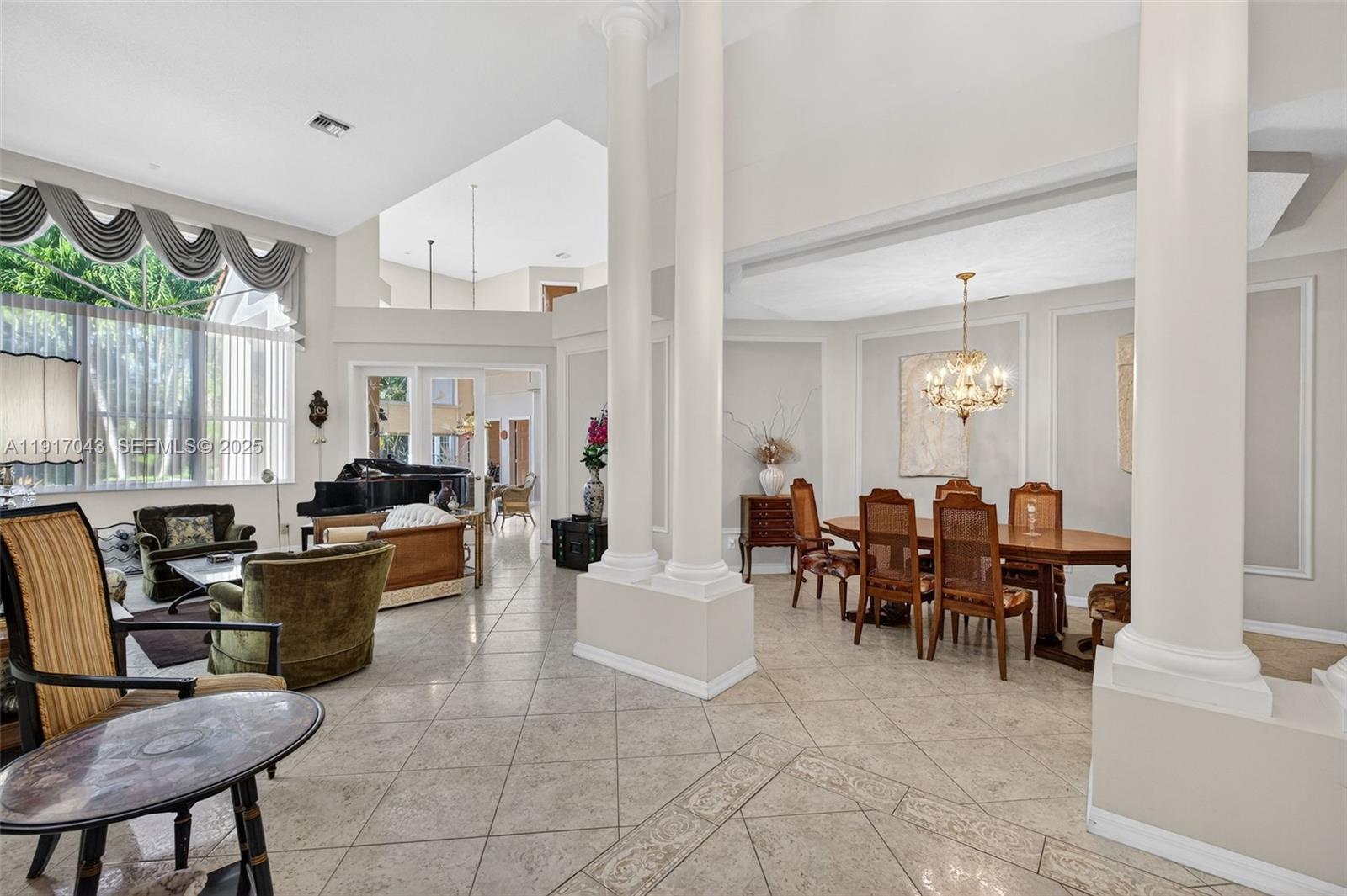 4123 West Lake Estates Drive Davie, FL 33328 - Photo 5 of 56