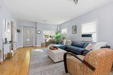 $1,200,000 | 509 Lincoln Boulevard, Long Beach, NY 11561