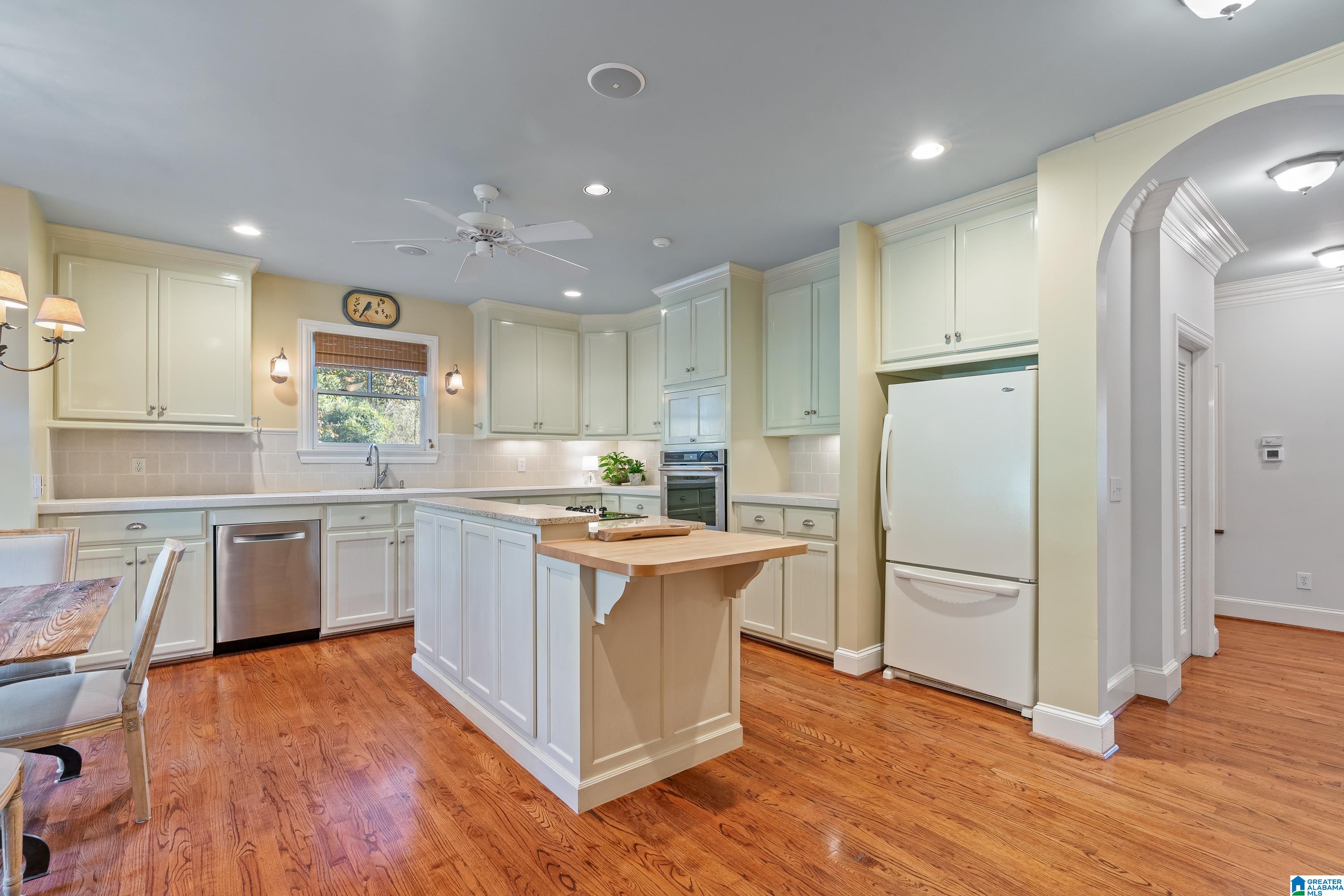 3445 Ridgedale Drive Birmingham, AL 35243 - Photo 20 of 48