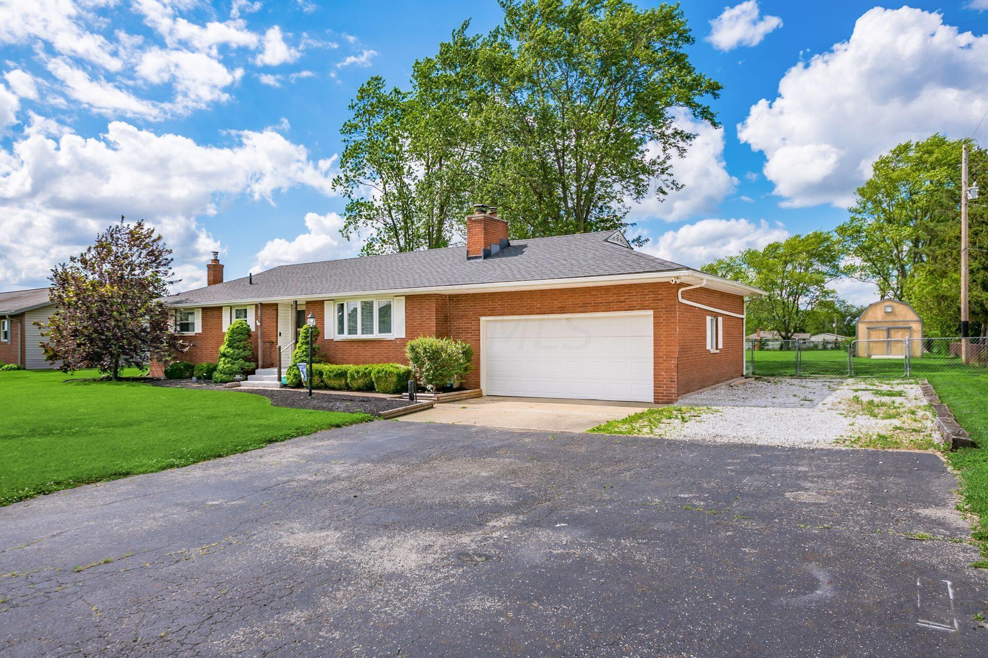 5784 Durrett Road Orient, OH 43146 - Photo 6 of 60 006_tt Rd Orient OH 43146 USA