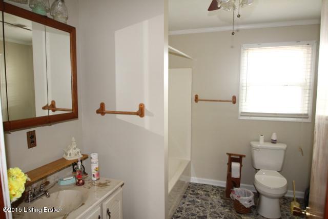 446 Dugansville Road Salvisa, KY 40372 - Photo 26 of 27 IMG_0676