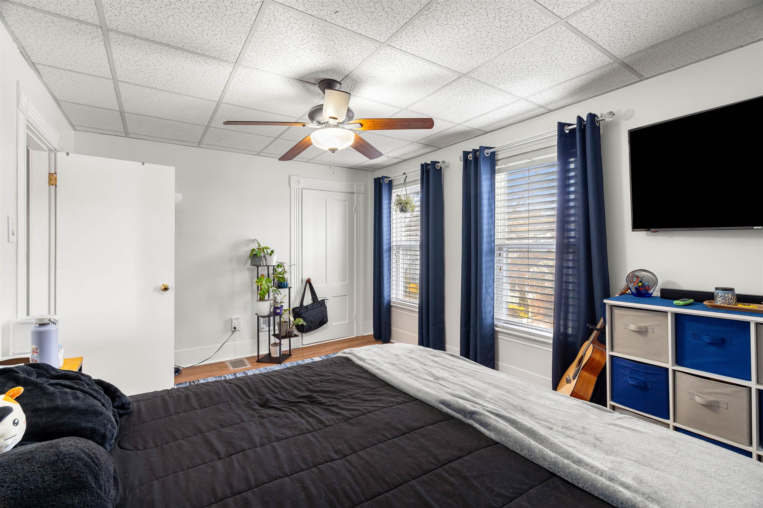 374 Bartlett Street Manchester, NH 03102 - Photo 11 of 44