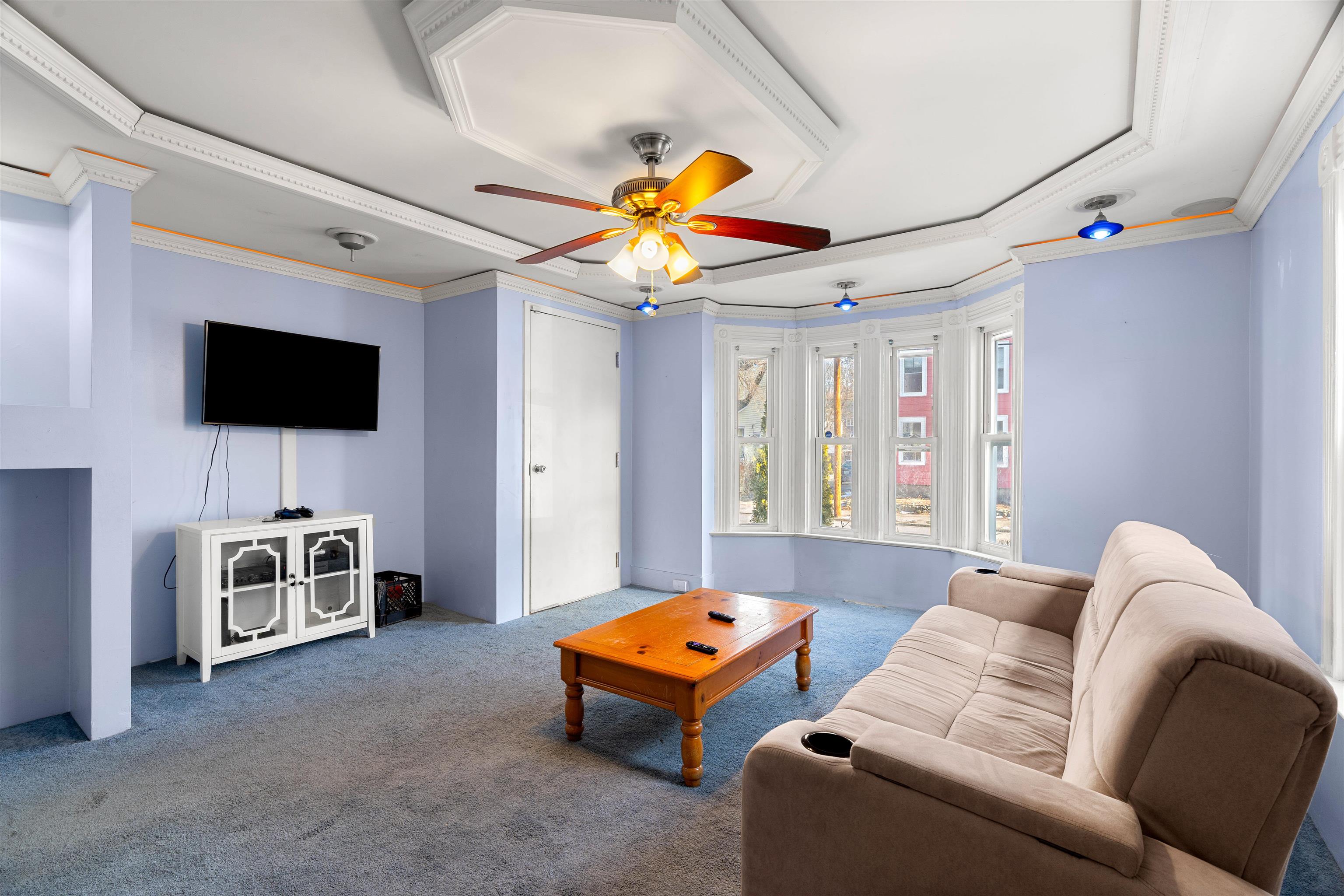 374 Bartlett Street Manchester, NH 03102 - Photo 20 of 44