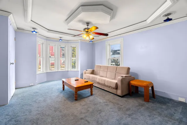 $650,000 | 374 Bartlett Street, Manchester, NH 03102