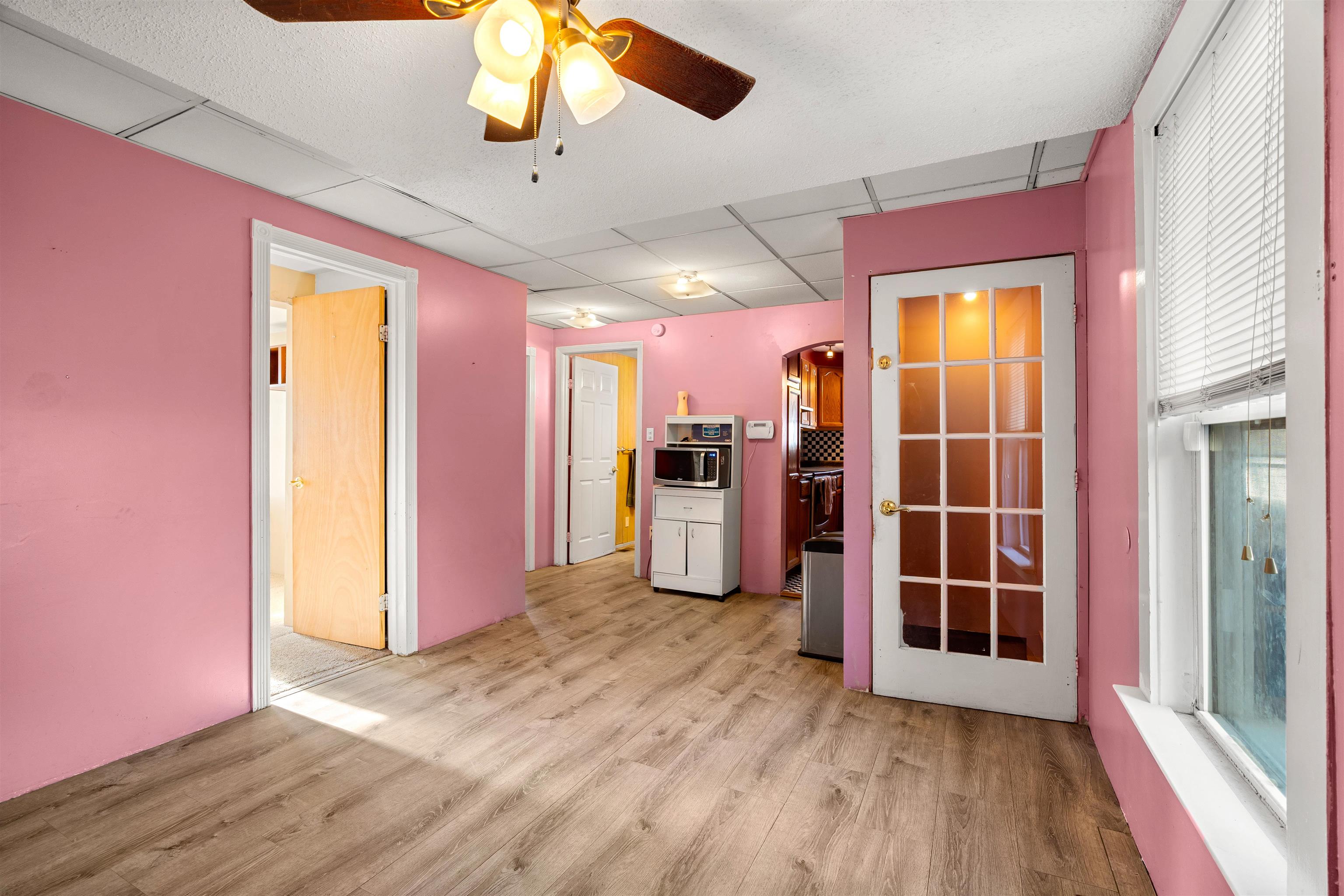 374 Bartlett Street Manchester, NH 03102 - Photo 29 of 44