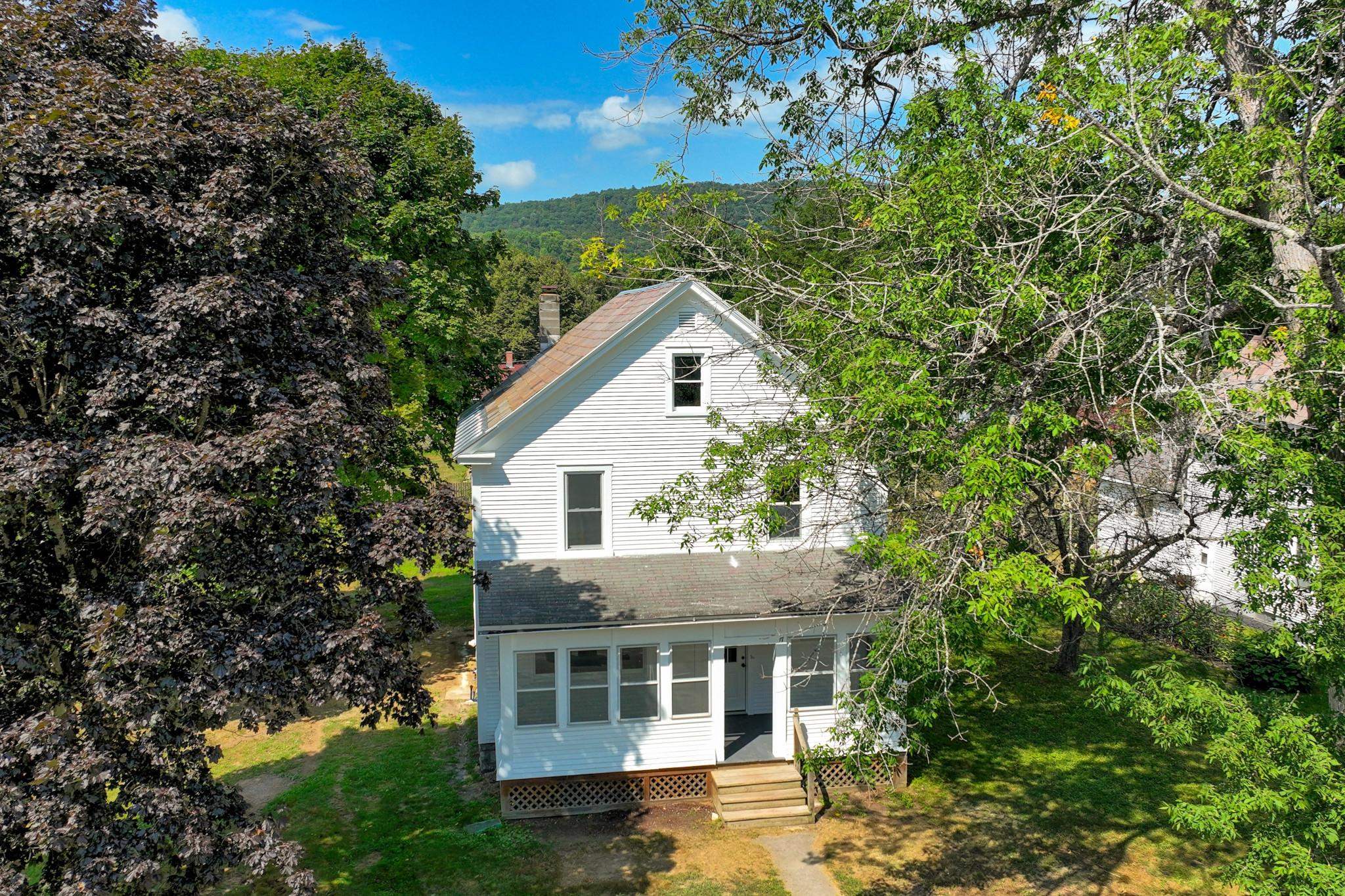 17 Park Street Proctor, VT 05765 - Photo 6 of 47