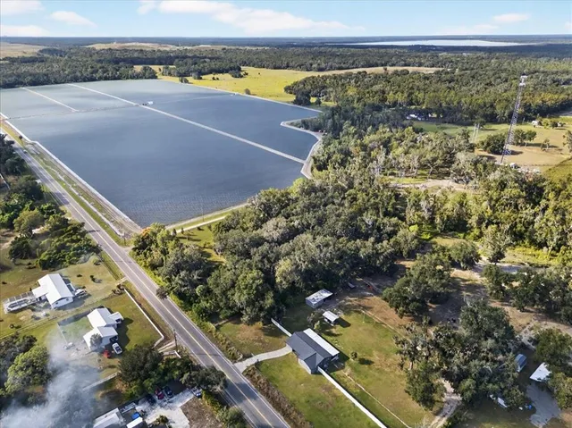 $567,000 | 15222 Lost Lake Lane, Lithia, FL 33547