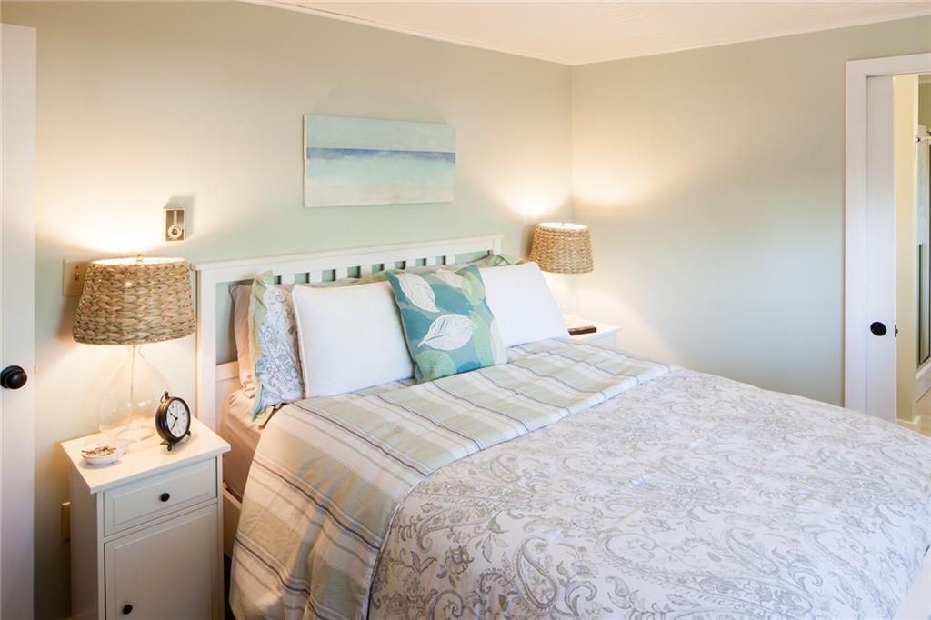 29 Cable Street Wells, ME 04090 - Photo 15 of 34 The color palette in the room is...