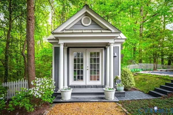 $1,300,000 | 14335 Horseshoe Ford Road, Ashland, VA 23005