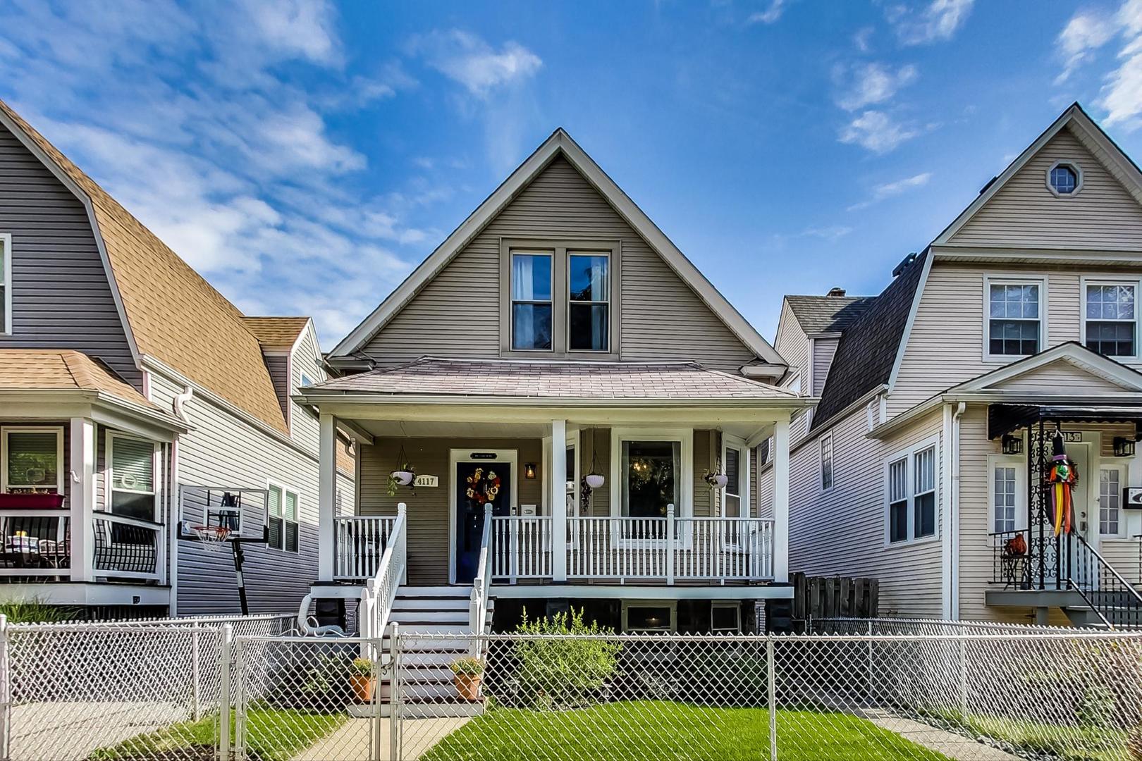 4117 North Monticello Avenue, Chicago, IL 60618 Compass