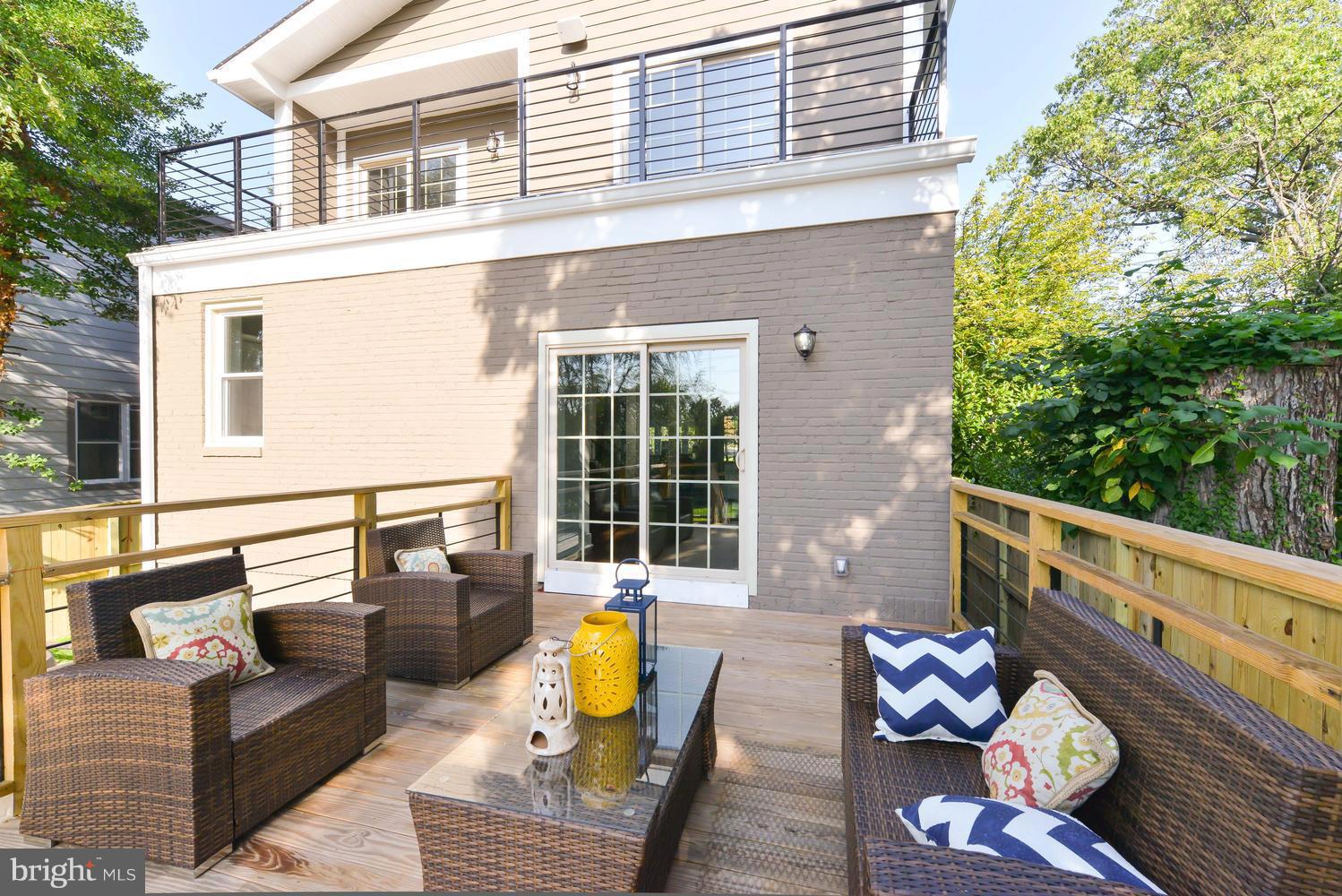 6729 Piney Branch Road Northwest Washington, DC 20012 - Photo 29 of 30 a view of a two chairs in the deck