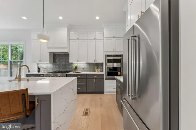 $8,800 | 5017 17th Street North, Arlington, VA 22207