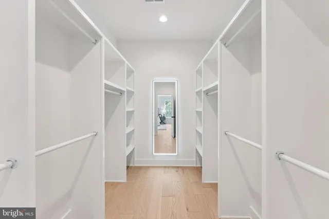 $8,800 | 5017 17th Street North, Arlington, VA 22207