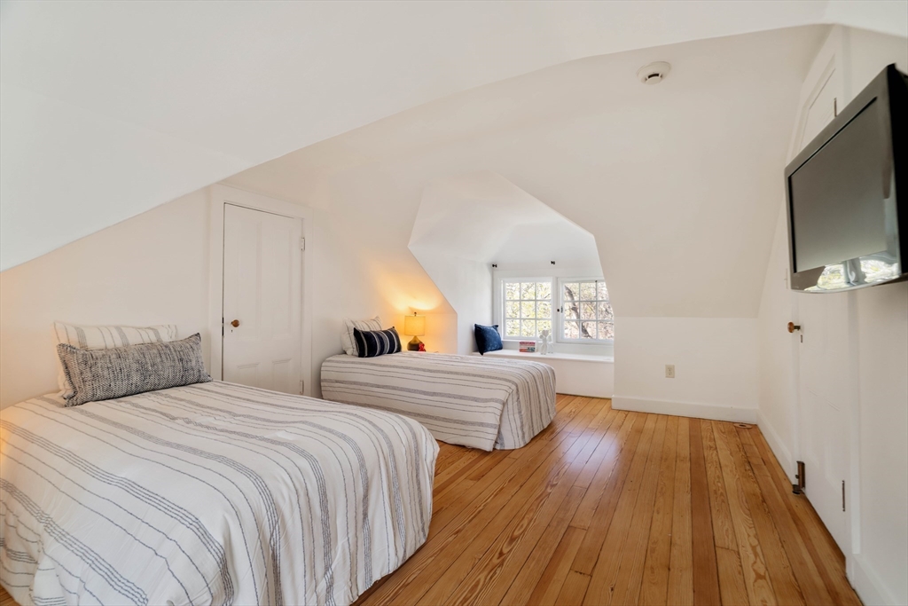 10 Rangeley Road Winchester, MA 01890 - Photo 32 of 42