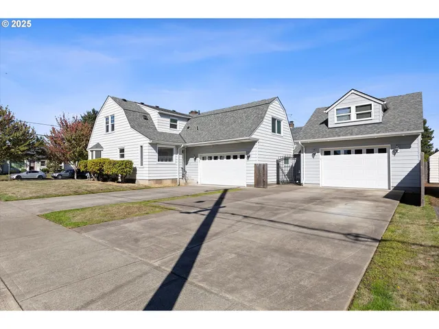 $729,900 | 7406 North Wall Avenue, Portland, OR 97203