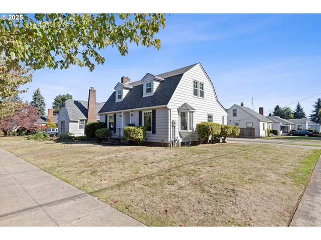 $729,900 | 7406 North Wall Avenue, Portland, OR 97203