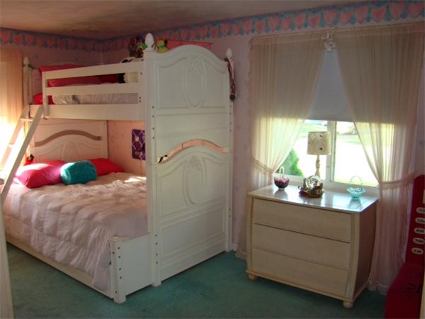 20 Donegal Road Peabody, MA 01960 - Photo 13 of 26 Gallery Image 13