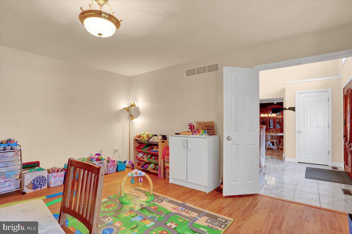 11 Archer Lane Reading, PA 19607 - Photo 23 of 42