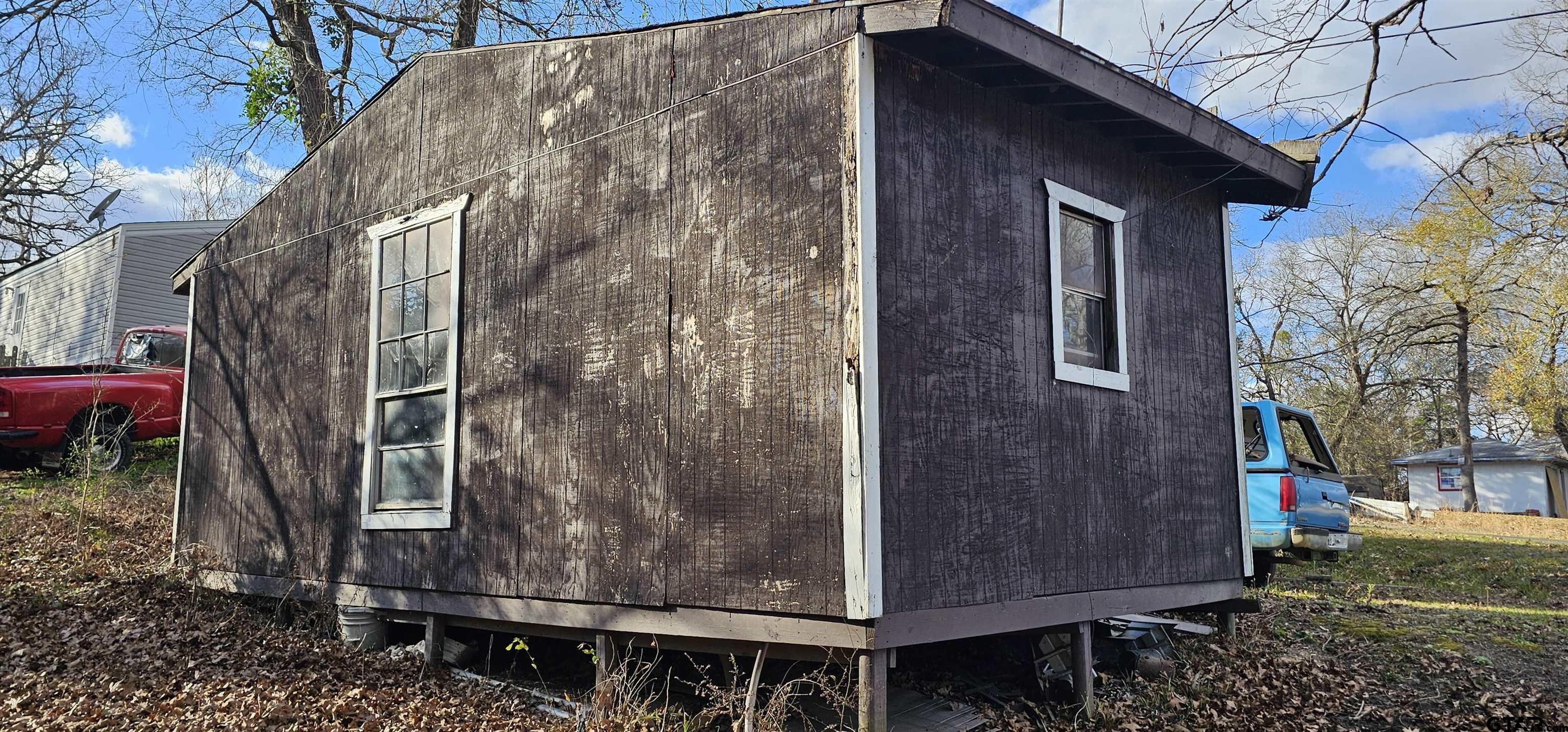 240 Elm Drive Murchison, TX 75778 - Photo 13 of 19 a small backyard of a house