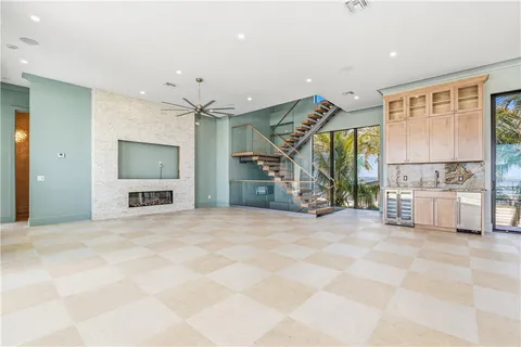 $7,400,000 | 8120 South Ocean Drive, Jensen Beach, FL 34957