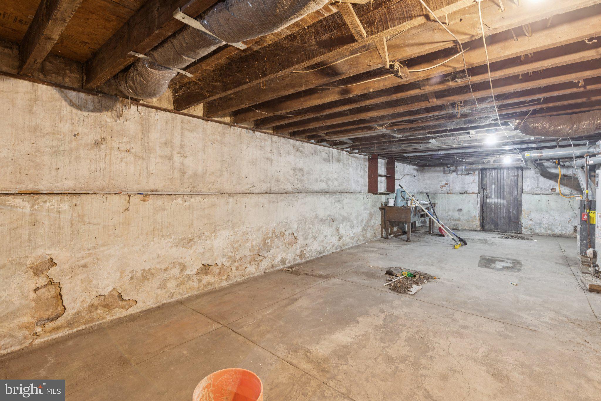 836 Haddon Avenue Camden, NJ 08103 - Photo 29 of 30 a view of garage